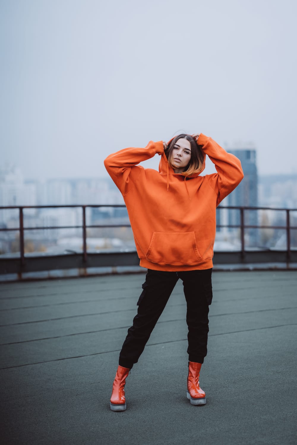 Hoodie Orange Essentiel – Sweat Unisexe pour Homme & Femme